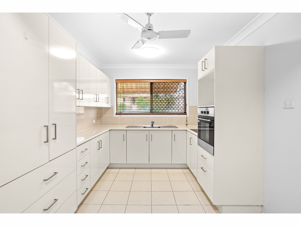 73 MEDCRAF ST, PARK AVENUE QLD 4701, 0 Kuwarto, 0 Banyo, House