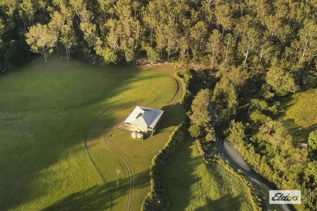 Blaxlands Creek 717 usable acres gently undulating absolute creek frontage. A rarity with endless potential.