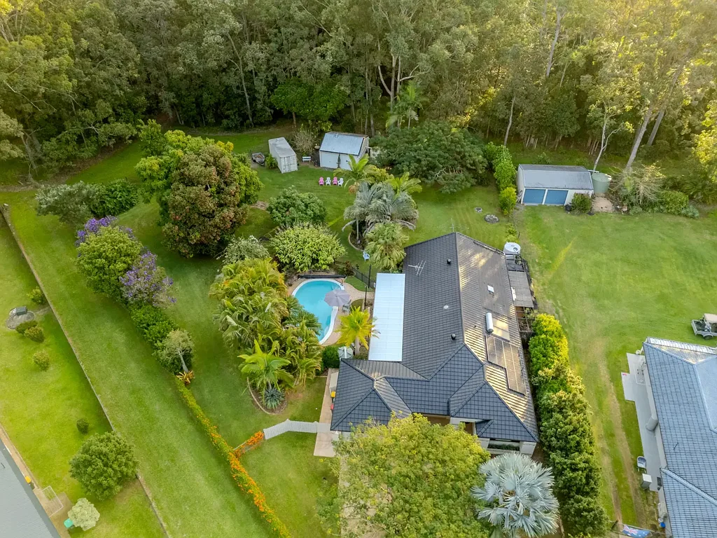 Burpengary 4غرفة نوم Modern Family Living with Resort-Style Outdoor Entertaining & Reserve Outlook