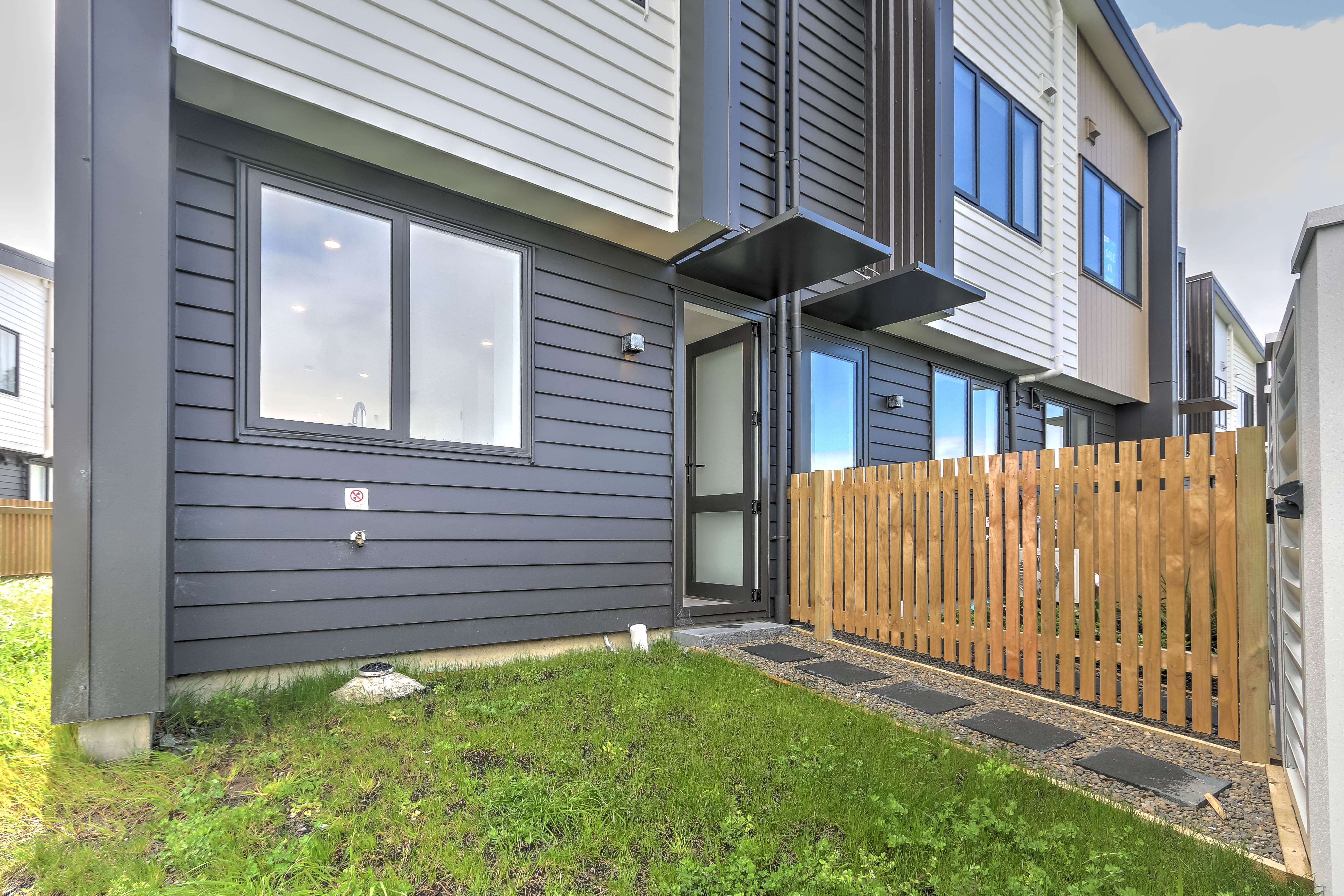 50 Elm Street, Avondale, Auckland, 2 غرف, 1 حمامات, Townhouse