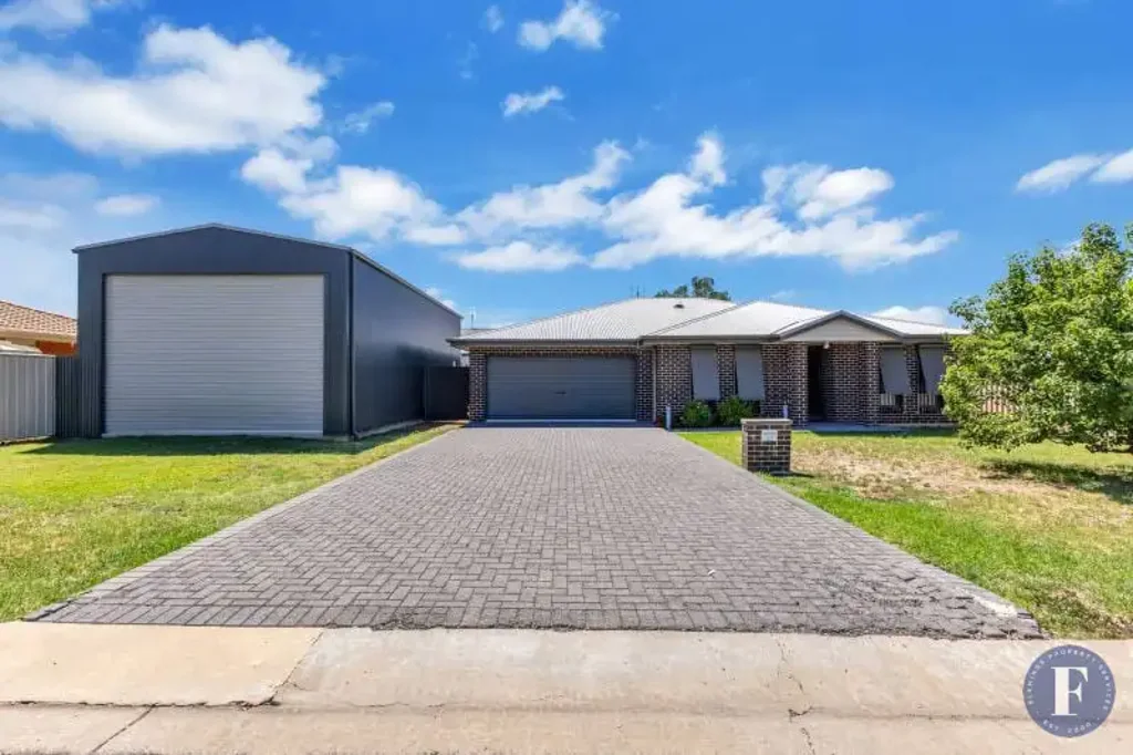 27 Kent Street, Forbes, NSW 2871
