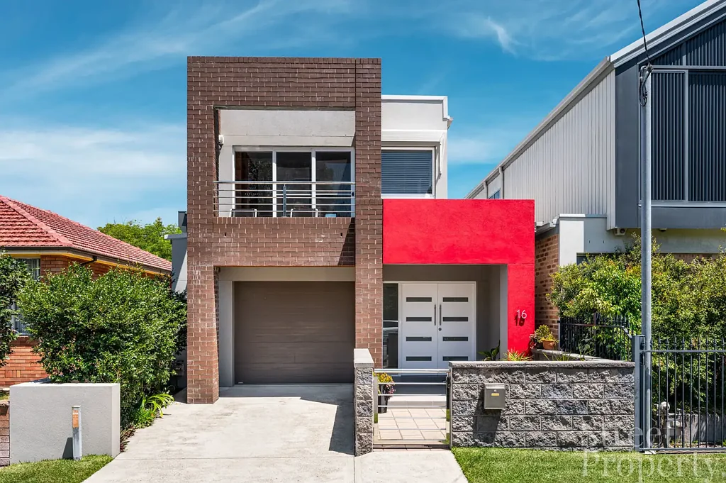 16 Bennett Street, Hamilton, NSW 2303