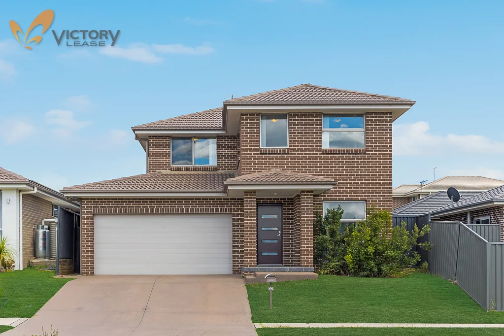 Grand Family Luxury & Space in the Heart of Box Hill