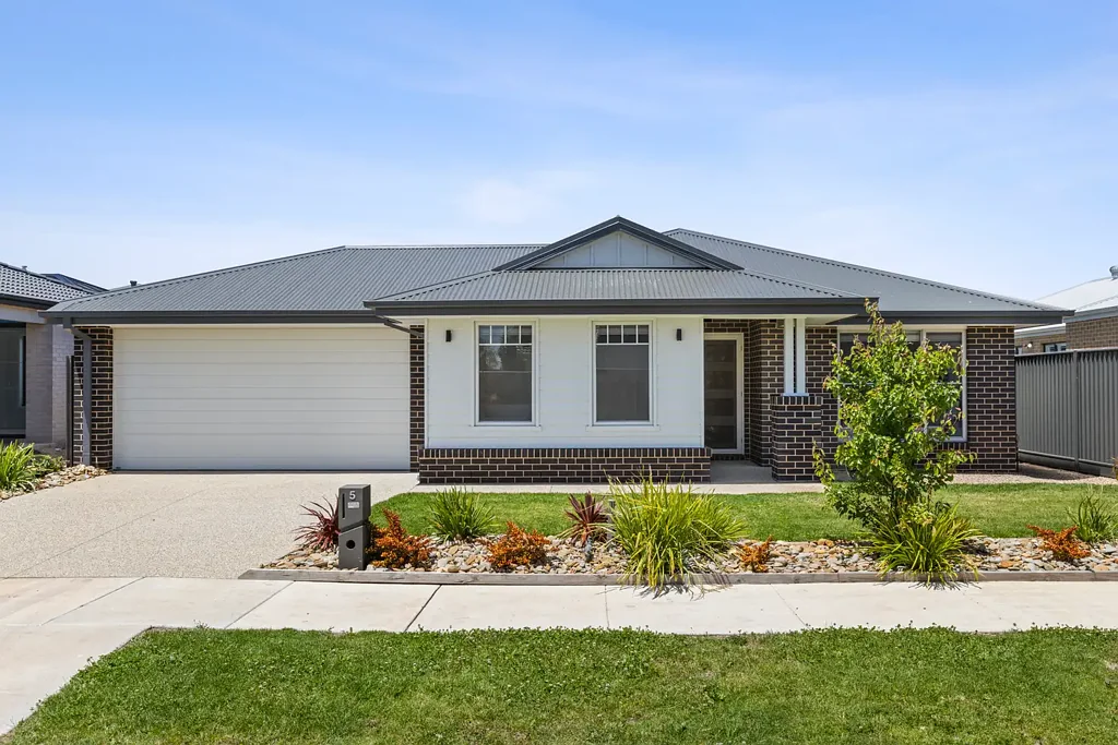 5 Reflections Crescent, Lara, VIC 3212