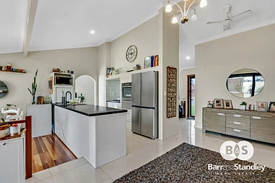42 Evans Street, Collie, WA 6225, 3房, 1浴, House