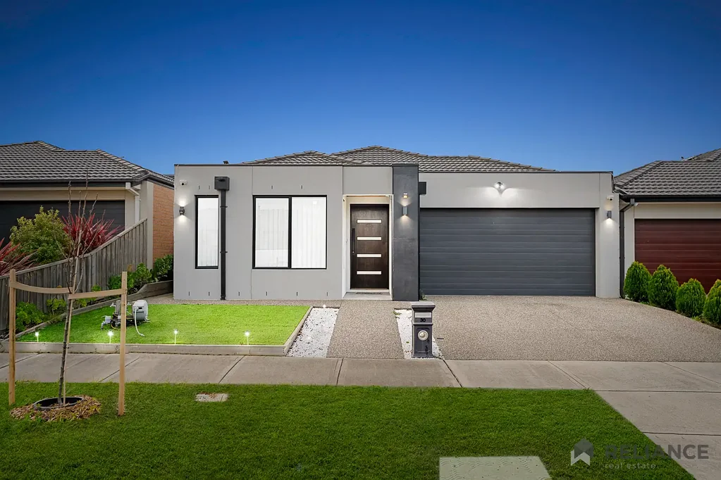 Mickleham 4બેડરૂમ Contemporary Family Living with Space, Style & Quality