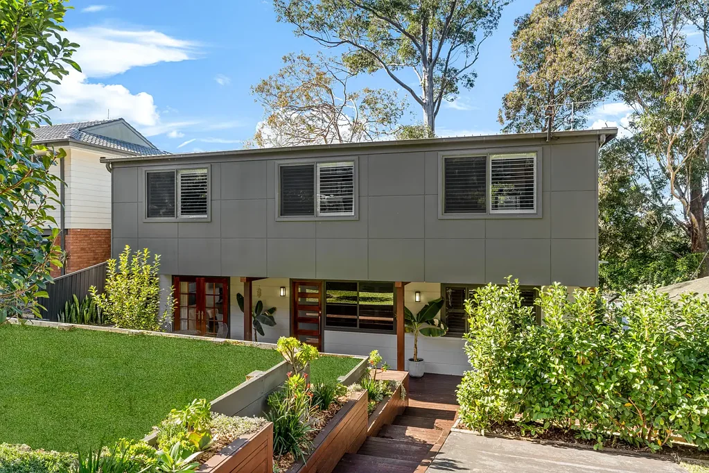 Contemporary Family Living with Home Theatre & Stunning Outdoor Entertaining