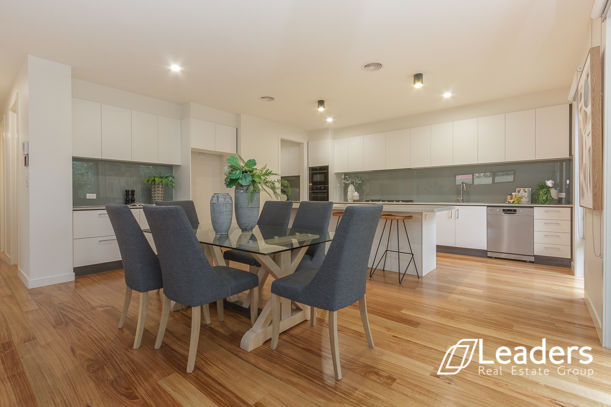 5 LEGEND AV, GLEN WAVERLEY VIC 3150, 0 ห้องนอน, 0 ห้องน้ำ, House