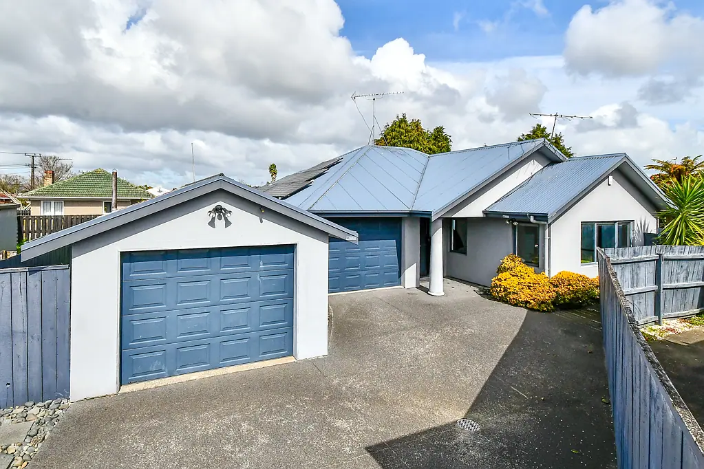 Papakura 4chambre Flexible family living with a bonus sleep-out!