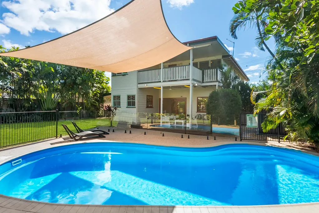 11 Sturges Street, Hermit Park, QLD 4812