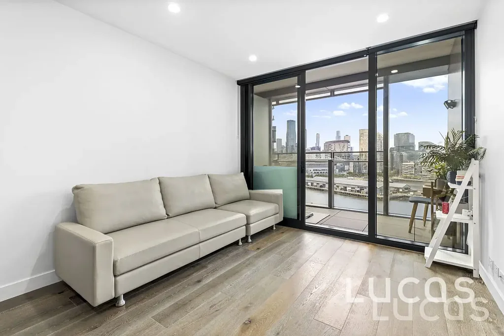 Unfurnished One Bedroom Plus Study