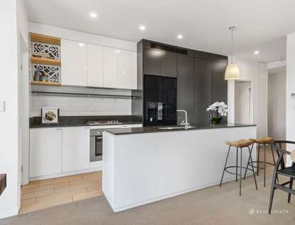 1501/4 Hubert Street, Woolloongabba, QLD 4102, 2 Bedrooms, 2 Bathrooms, Apartment