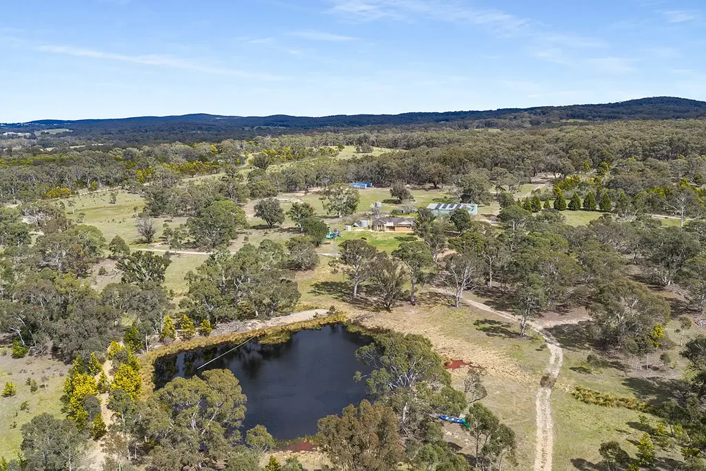 Quialigo 5Habitaciones Lifestyle property on 137 acres in premier Quialigo setting
