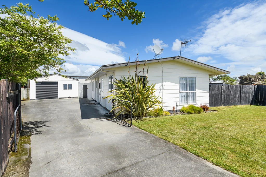 36 Acacia Street, Kelvin Grove, Palmerston North, Manawatu-Wanganui