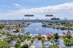 24 Clipper Boulevard, Clear Island Waters