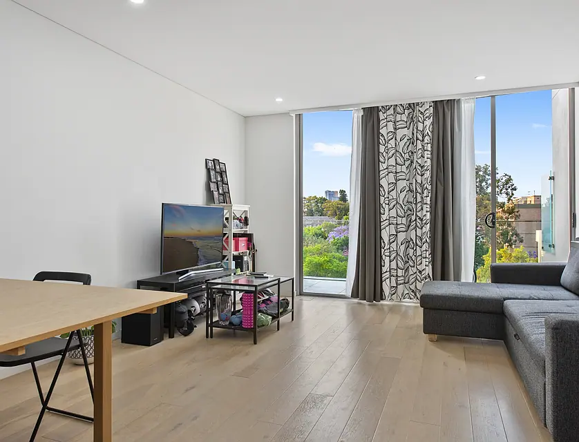 24/12-16 Berry Street, North Sydney, Lower North Shore, 1 habitaciones, 1 baños, Apartment