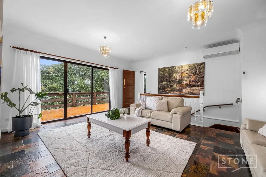 Kurrajong 4 Bedroom Unique Opportunity