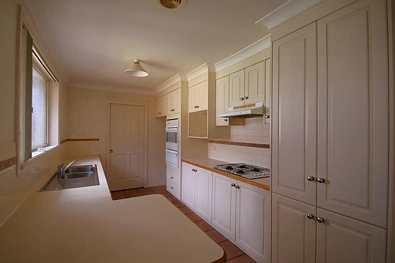 81 Sieben Drive, Orange, NSW 2800, 4 slaapkamers, 1 badkamers, House