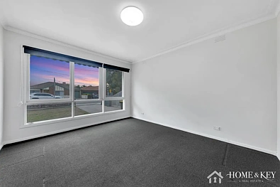 81 Thomas Street, South Morang, VIC 3752, 3 slaapkamers, 1 badkamers, House