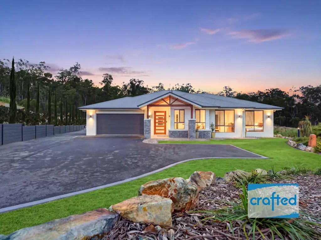 New Beith 5બેડરૂમ acreage life 🍃 | Welcome to — This Incredible Custom Designed & Build Home With The Complete Package