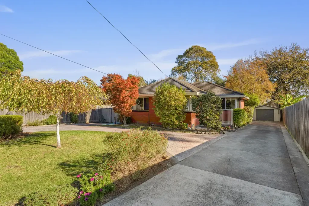 32 Parkview Drive, Ferntree Gully, VIC 3156