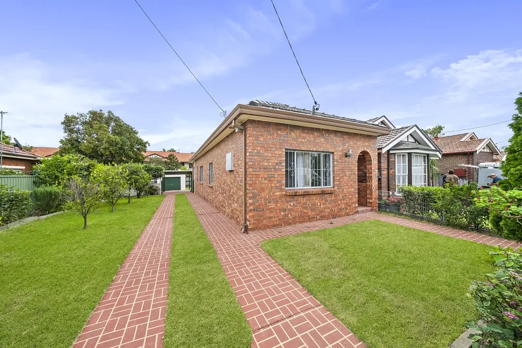 Spacious Freestanding Home in Prime Inner West Location