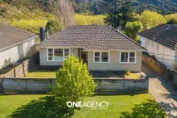 90 Wood Street, Wainuiomata