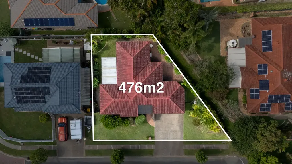 Chermside West 3ਬੈੱਡਰੂਮ Easy-Care Lowset Living in a Prime Parkside Position