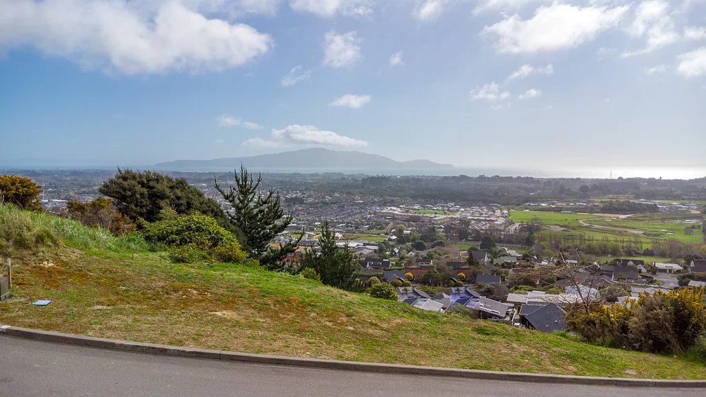 Waikanae BUILD YOUR DREAM…..