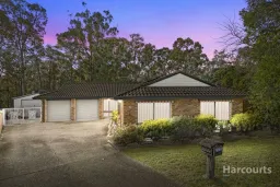 2 NOUMEA CL, Ashtonfield