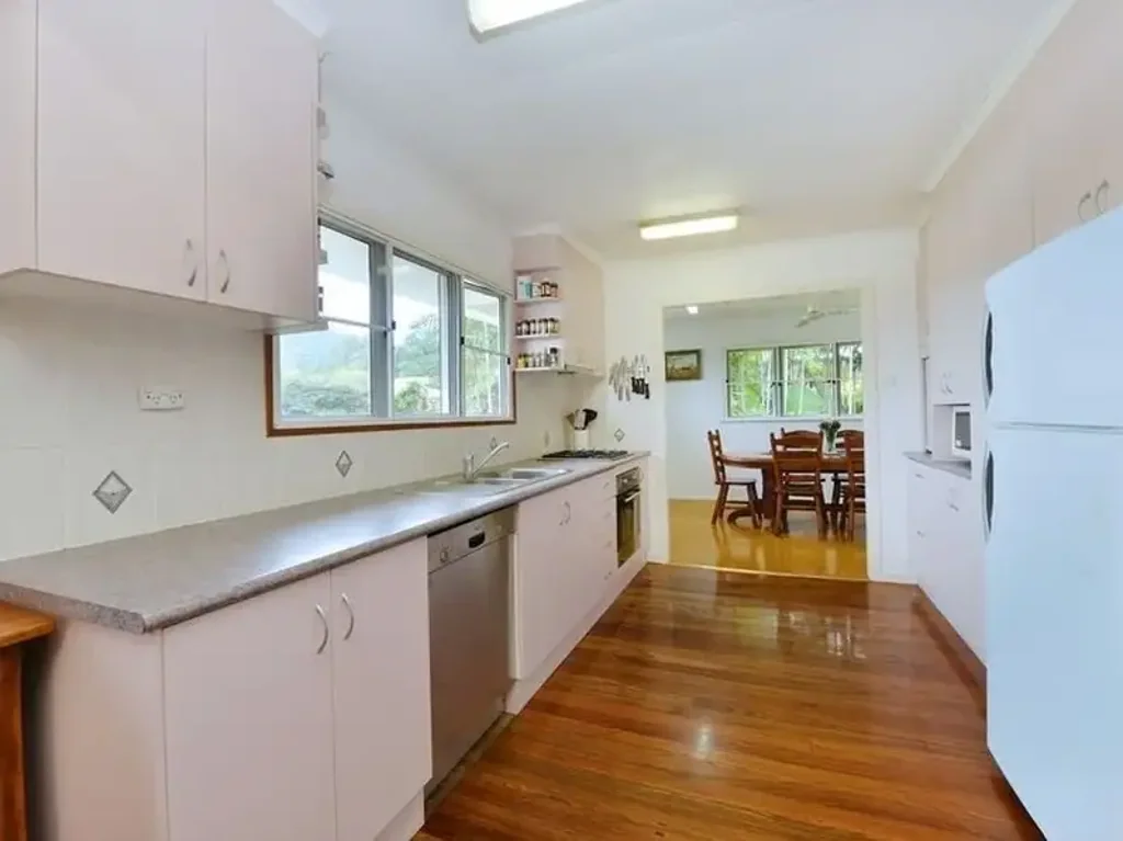 Comfortable 4 Br Home + Self-Contained Studio in Whitfield.