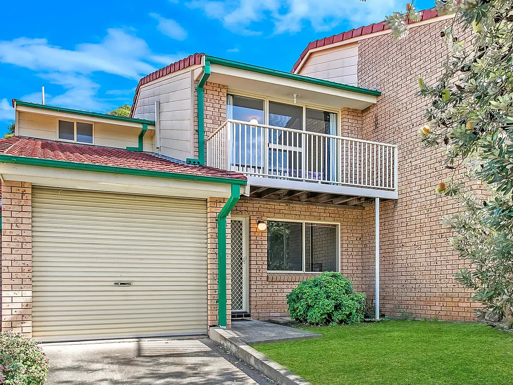 3 Room Townhouse, Blacktown