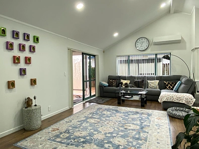 Great location, good schools zone