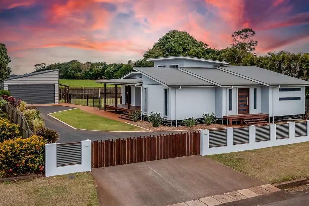 274 Bargara Road, Kalkie, QLD 4670