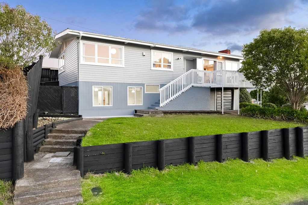 122 Vodanovich Road, Te Atatu South, Waitakere City, Auckland