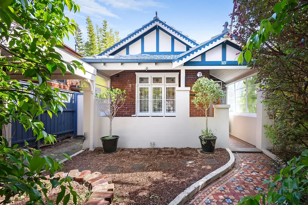 327 New Canterbury Road, Dulwich Hill, NSW 2203