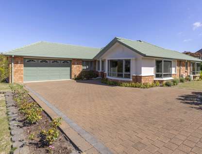 8 Belvedere Grove, Rangatira Park, Taupo, Waikato, 3房, 2浴, 独立屋