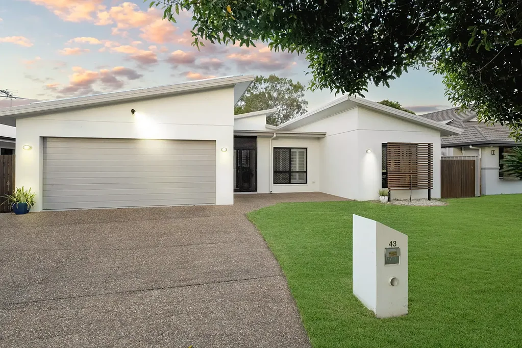 43 Lakeshore Circuit, Idalia, QLD 4811