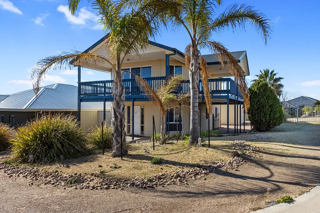 Port Hughes 4 Bedroom Investment Opportunity