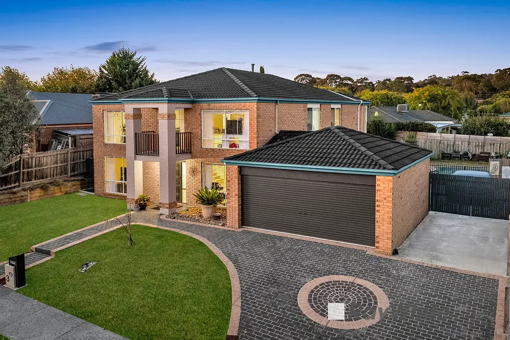 Beaconsfield 5部屋 Luxurious Double-Storey Family Oasis in Panorama Estate
