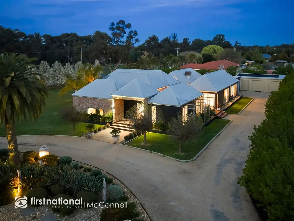 Kyabram 5બેડરૂમ Architecturally Designed Luxury with Resort-Style Living