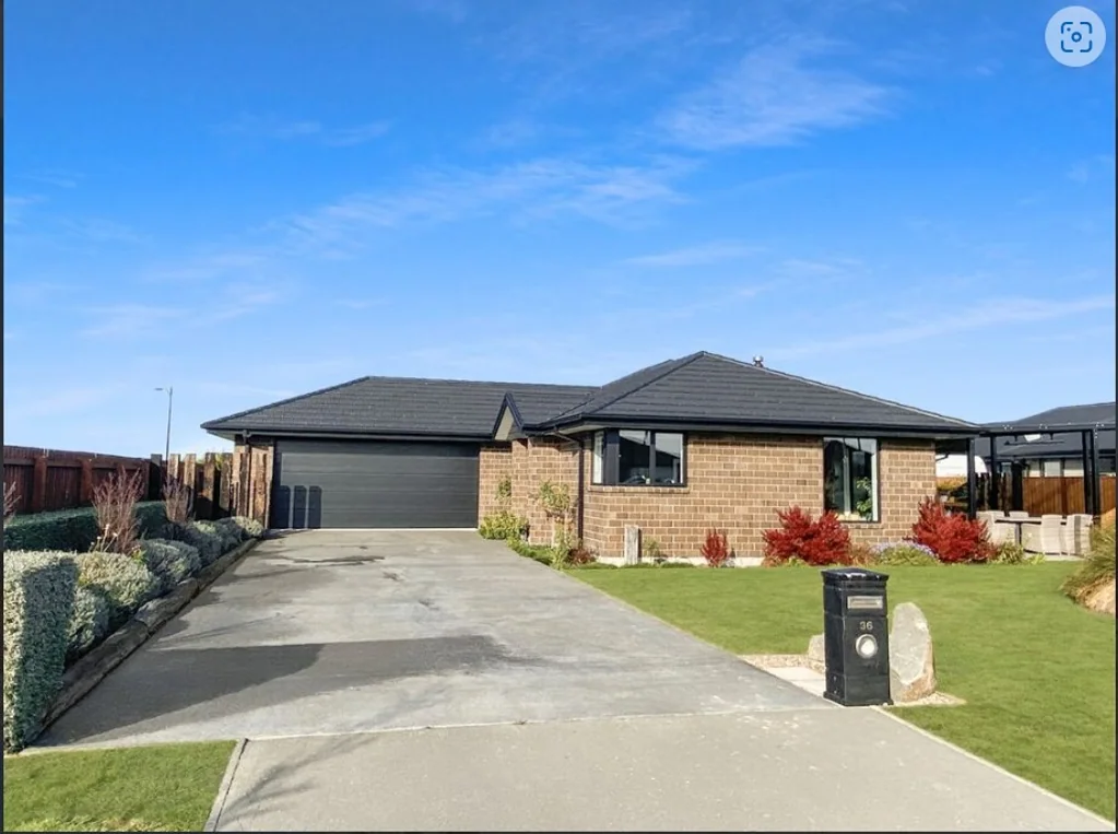 Leeston 3Kwarto Modern, stylish and move-in ready