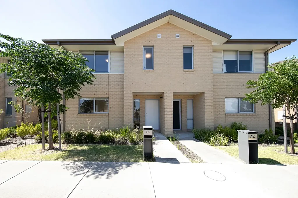 Stylish & Spacious Townhouse Living in the Heart of Westmeadows