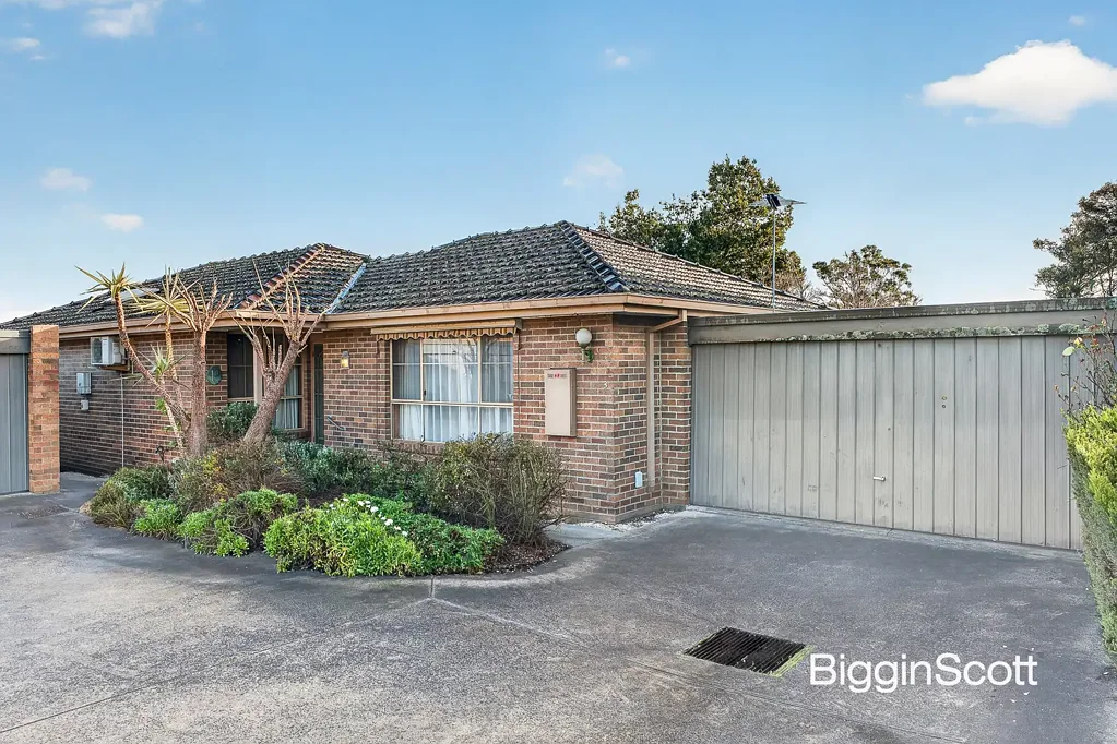 Burwood East 3Habitaciones OUTSTANDING CONVENIENCE, SPACIOUS SINGLE LEVEL LAYOUT!