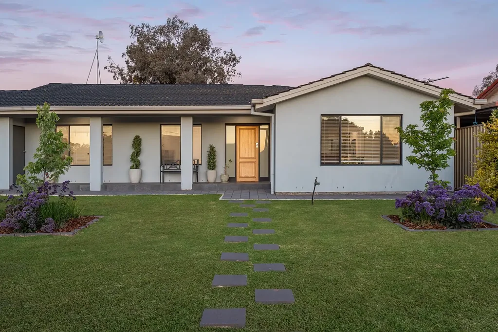 19 Carolyn Grove, Athelstone, SA 5076