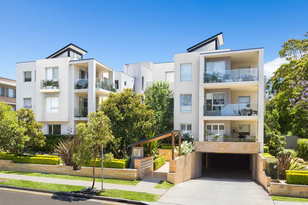 Caringbah 3ਬੈੱਡਰੂਮ Oasis | Top Floor Luxury