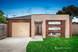 270 The Lakes Boulevard, South Morang