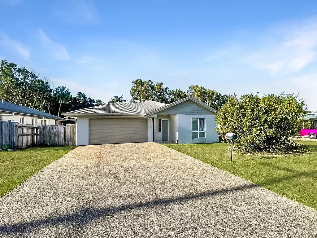 16 Armstrong Beach Road, Armstrong Beach, QLD 4737