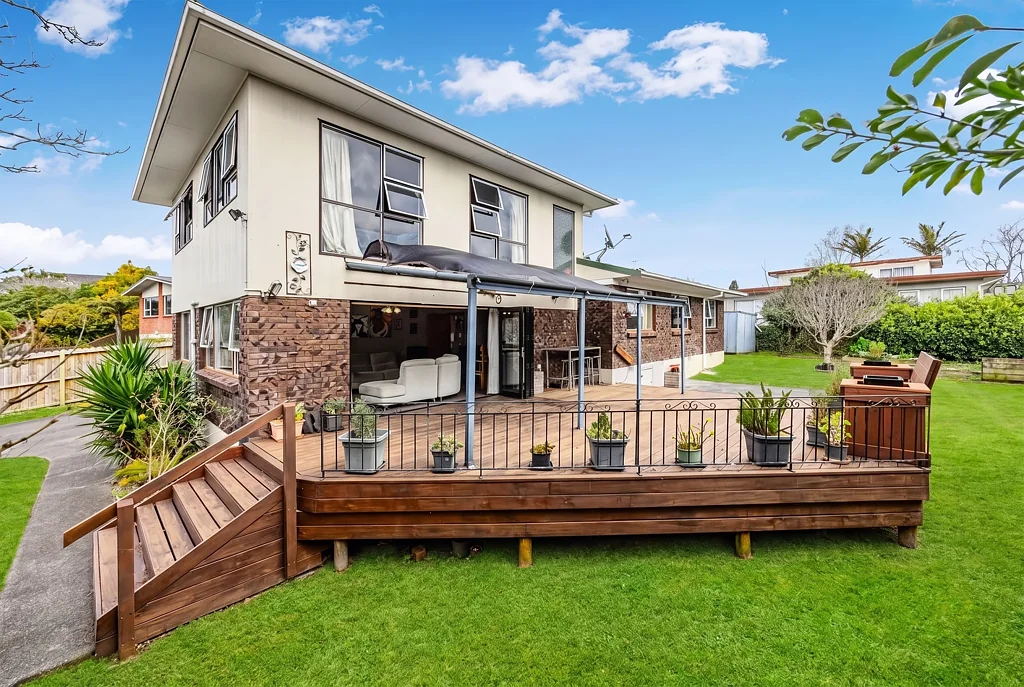 Pukekohe 6Kwarto Big Home - Bigger Backyard