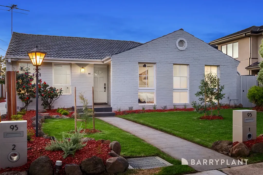 Knoxfield 3ਬੈੱਡਰੂਮ Trend-setting single level style.